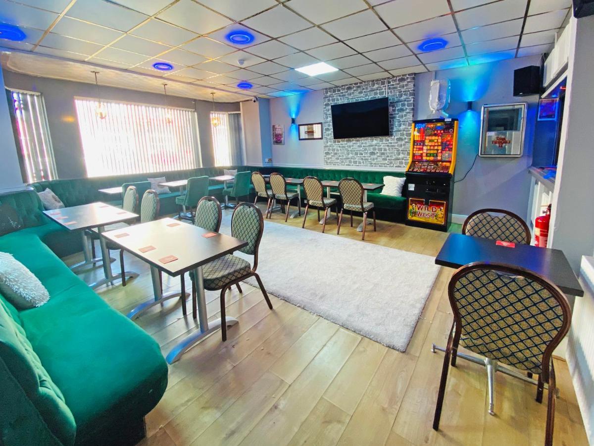 בלקפול The J & S Hotel מראה חיצוני תמונה
