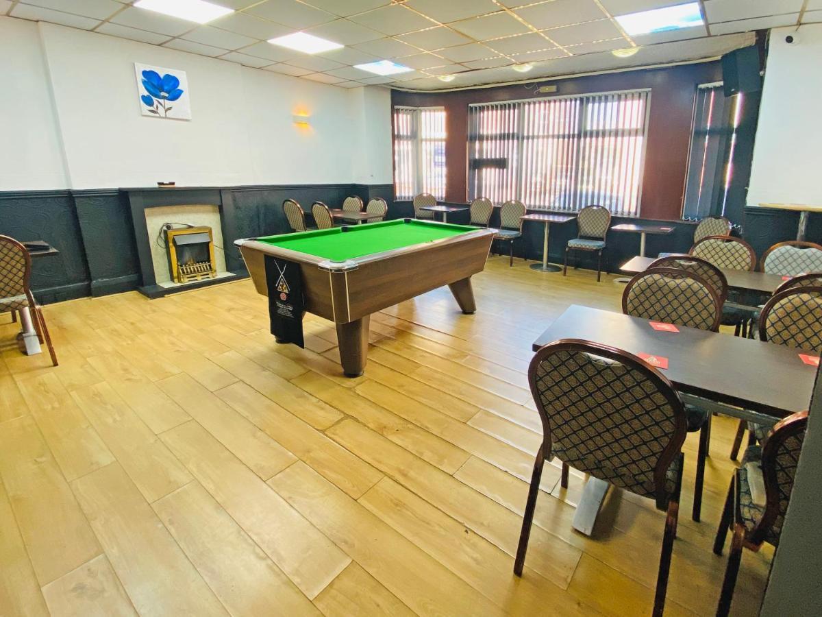 בלקפול The J & S Hotel מראה חיצוני תמונה